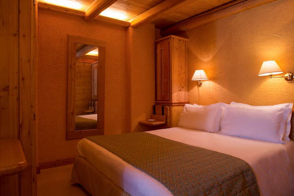Eco Wellness Hotel Notre Maison Cogne Zimmer foto